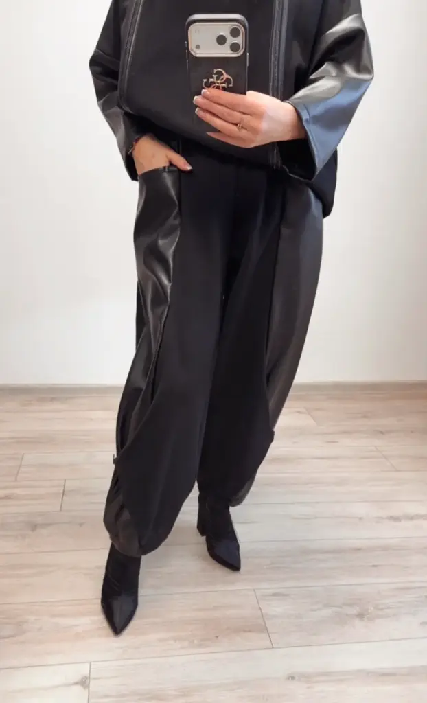 Stilingos šiltos kelnės su eko odos detalėmis 4089 