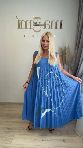 SUKNELĖ PLIUSUOTA 